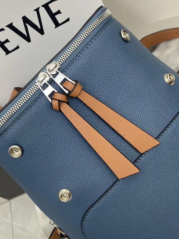 Loewe Bag 